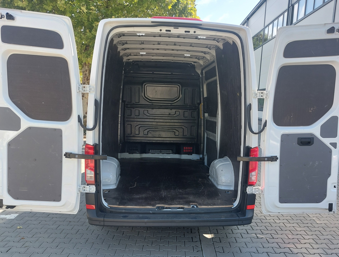 Volkswagen Crafter 2.0 SCR TDI 30 L3H2