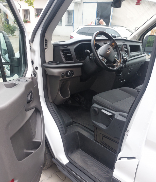 Ford Transit 2.0 TDCi 350 LWB Trend RWD