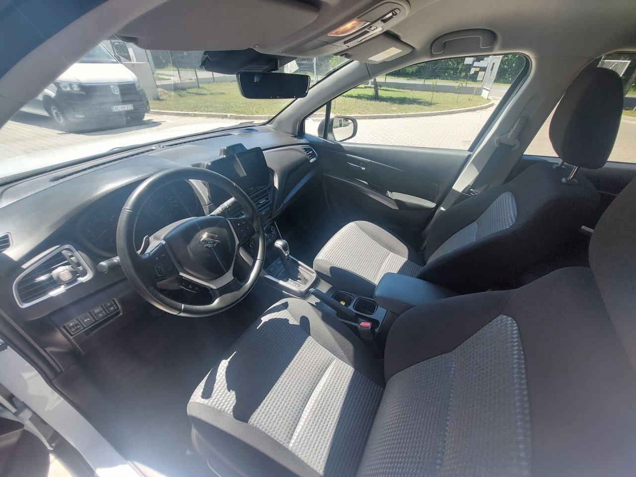 Suzuki S-Cross