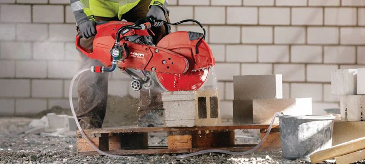 Benzinmotoros vágófűrész DSH 700-X 35